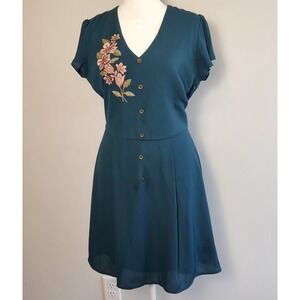 Xhilaration Dress Women's Small Dark Green Embroidered Floral Button Flutter
